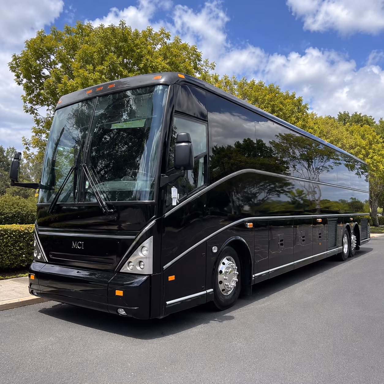 busrentalloveland com is the easy way to book ski trip shuttles in loveland